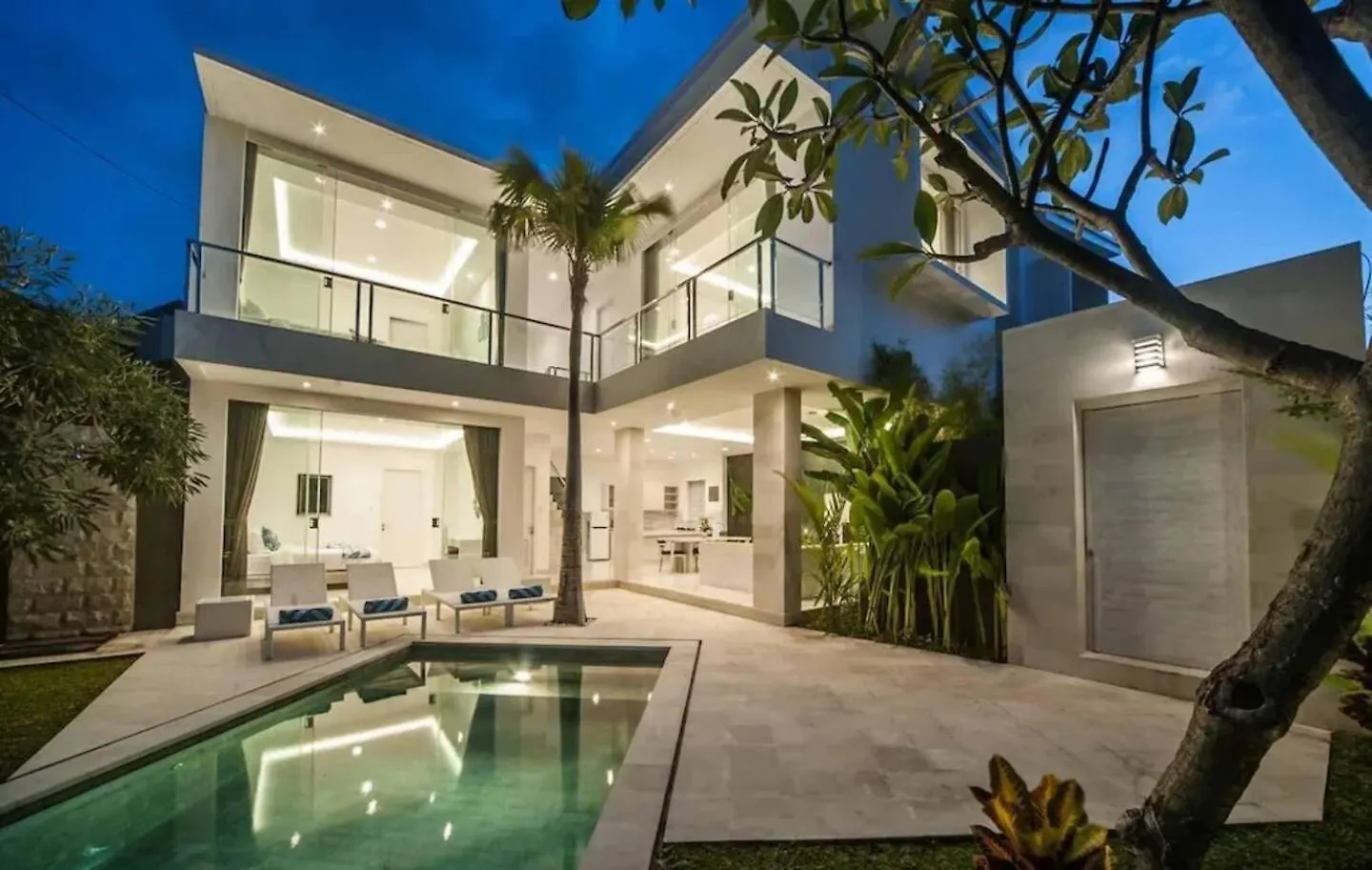Villa Fantastic 3 Bed Villa, Walk To Beach, Sunny Pool Seminyak Indonésia